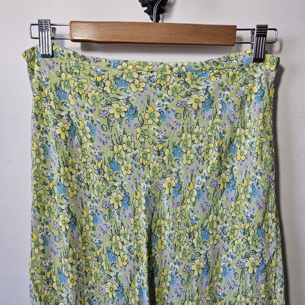 Vintage 90s Floral Ruffle Skirt Size S Karma Midi - Picture 4 of 6